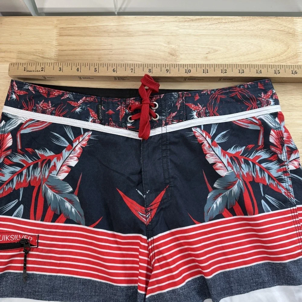 Quiksilver‎ Board Shorts Men's Navy Red Striped Drawstring Tropical Beach - 30